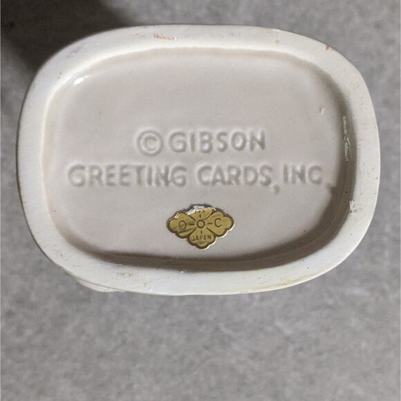 Gibson Japan Santa 5" Vase Christmas Greeting Cards - Picture 2 of 7